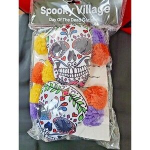Spooky Village Day of the Halloween Skull Garland 72 inches 4 skulls NEW